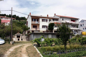 Гостиница Apartments with a parking space Kampor, Rab - 4984  Раб